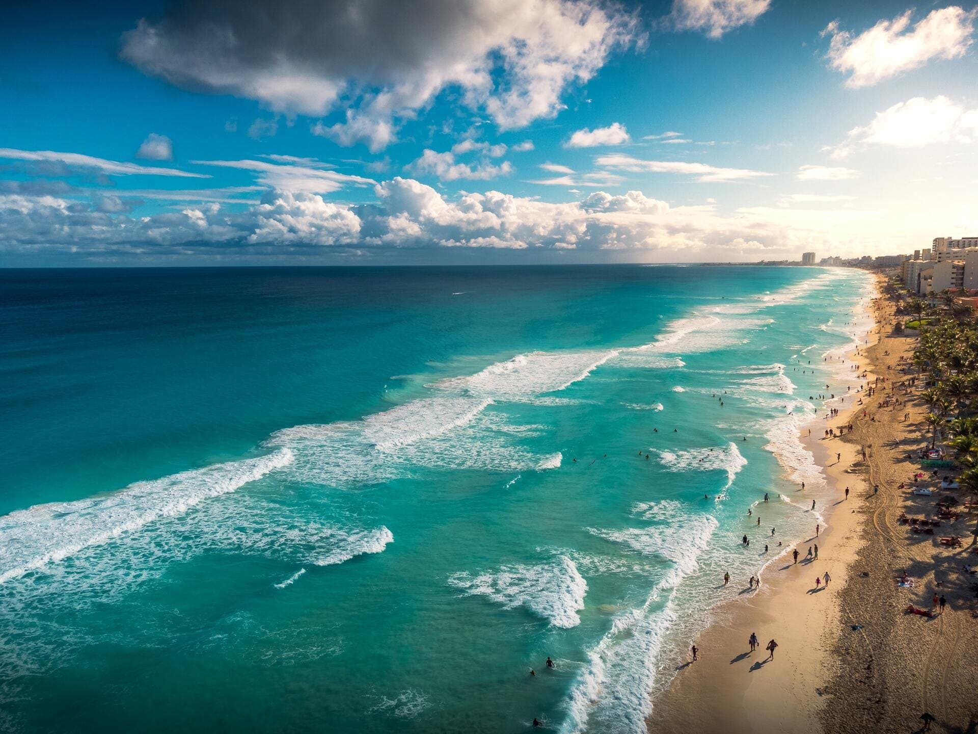 Cómo se compara el mercado inmobiliario en la Riviera Maya con el de otras zonas turísticas de México