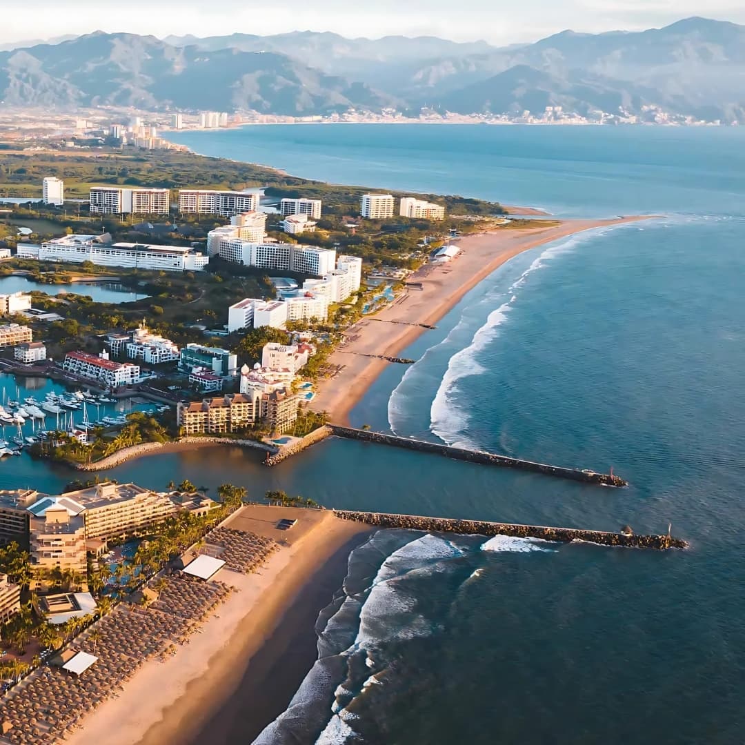 Zonas de Inversión en Crecimiento y Oportunidades para Inversionistas en Puerto Vallarta