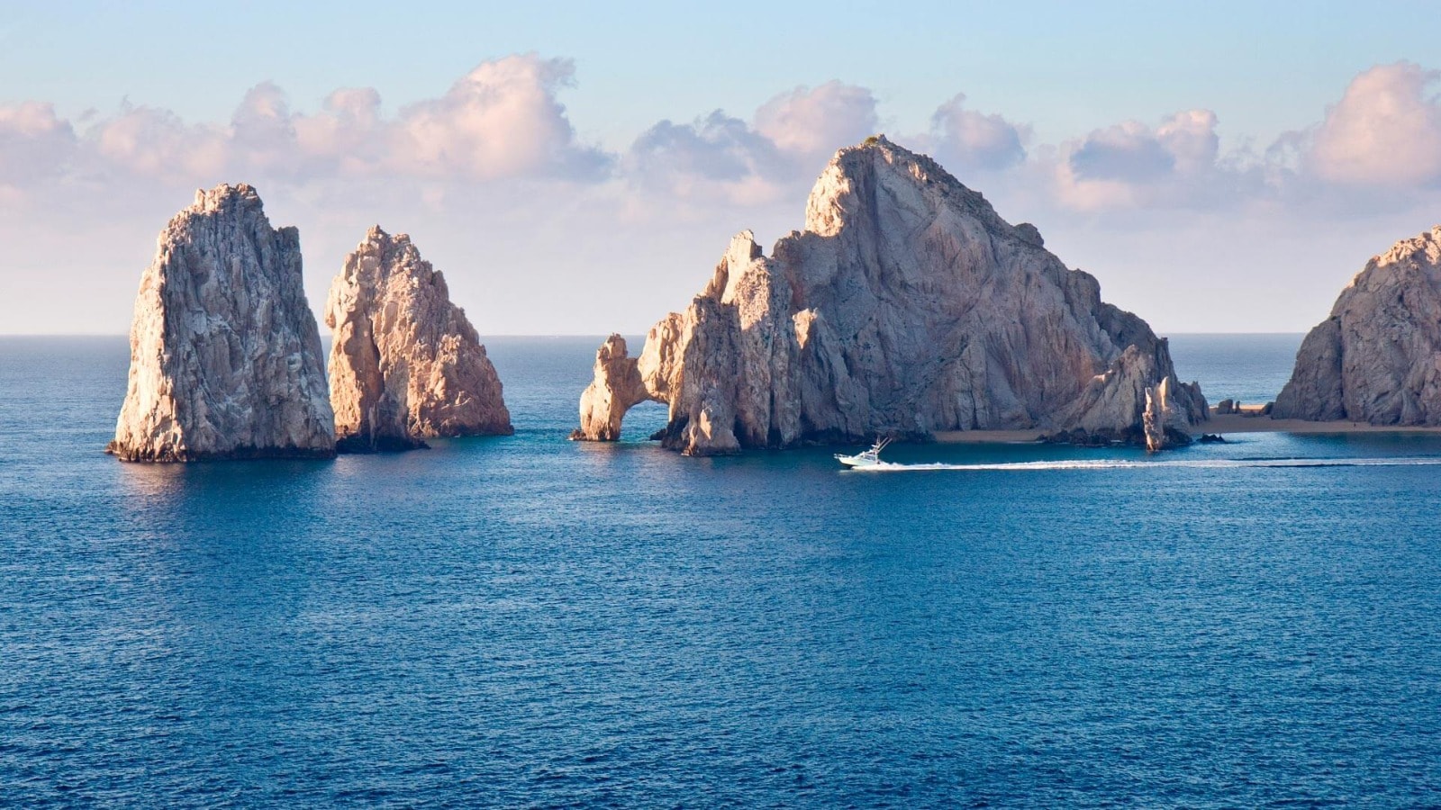 Segunda residencia en Los Cabos: donde el lujo se convierte en inversión inteligente.